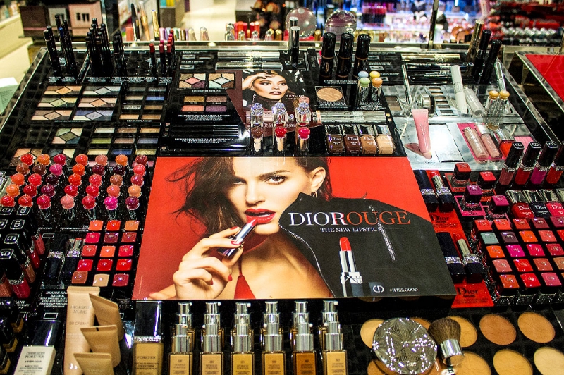 Limoni, spazio alla donna Dior